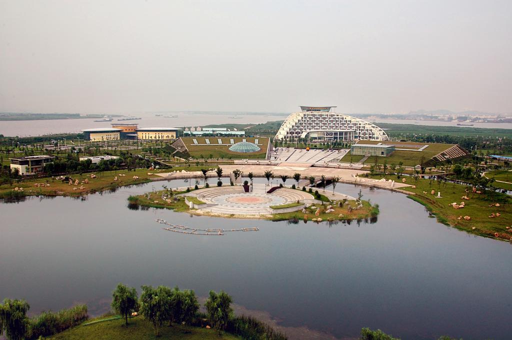 Runyang Huanlong Hotel Zhenjiang  Exterior photo