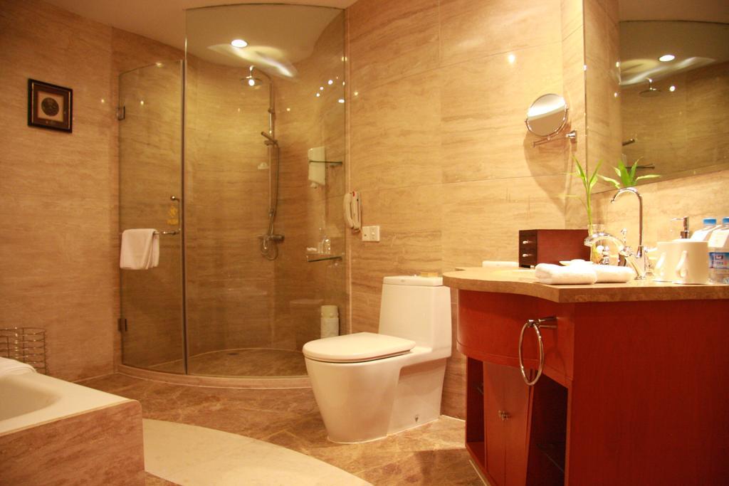 Runyang Huanlong Hotel Zhenjiang  Exterior photo
